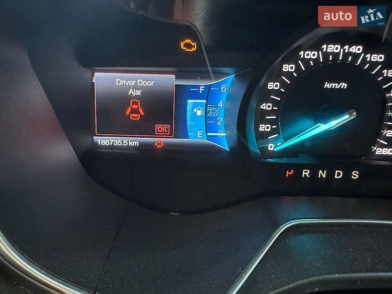 Седан Ford Fusion 2014 в Варве