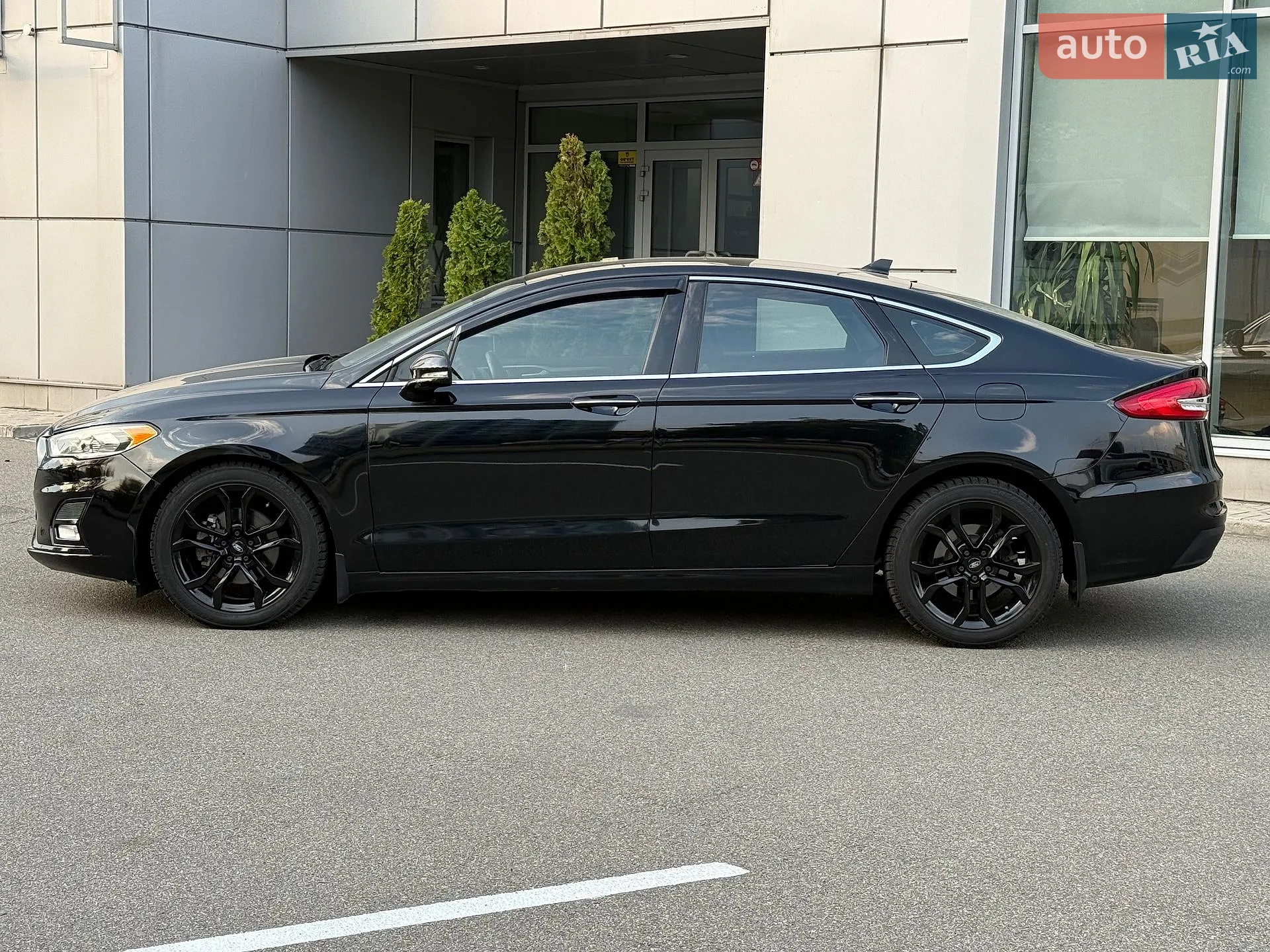 2019 Ford Fusion - мініатюра 2