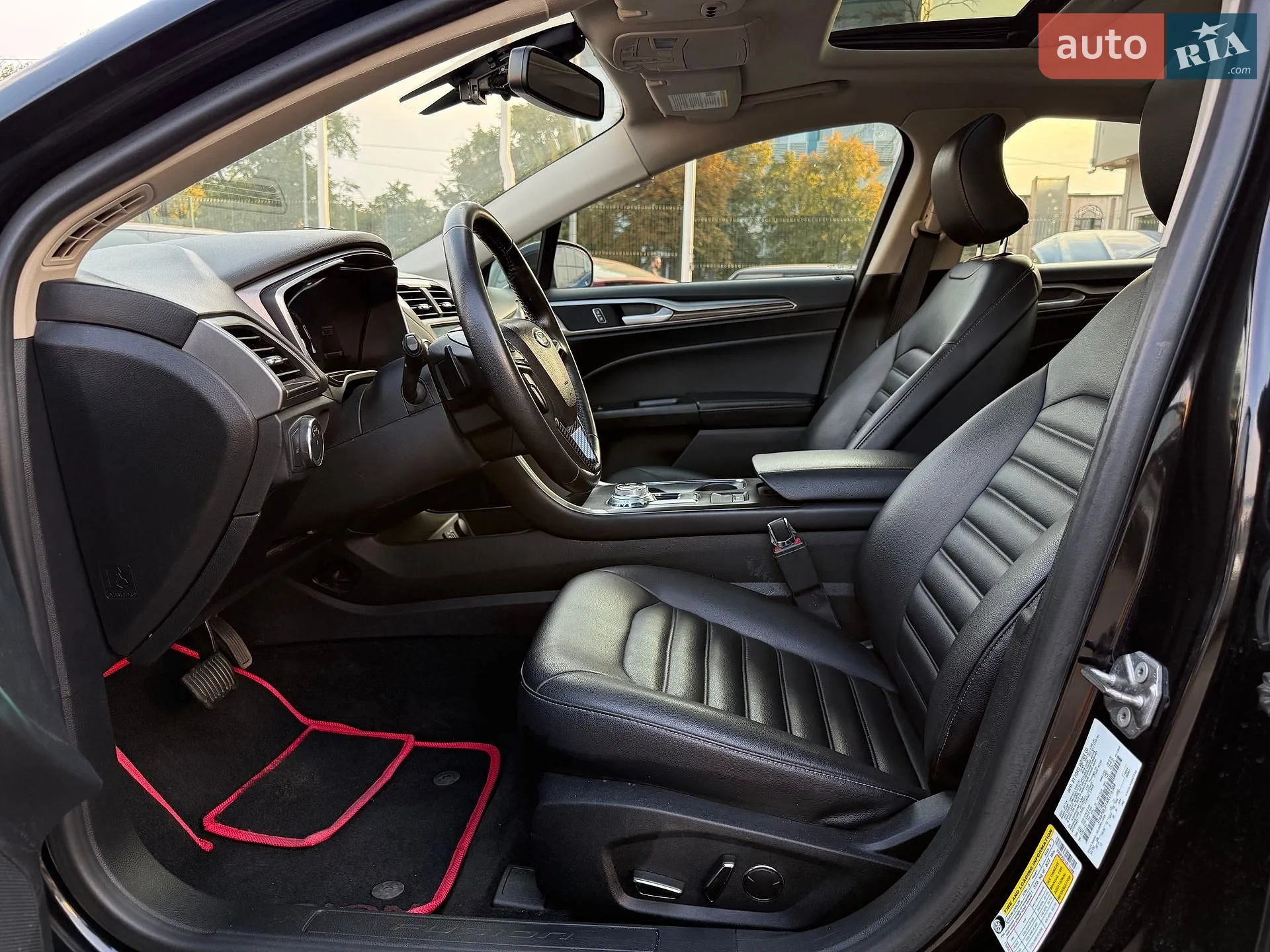 2019 Ford Fusion - мініатюра 17