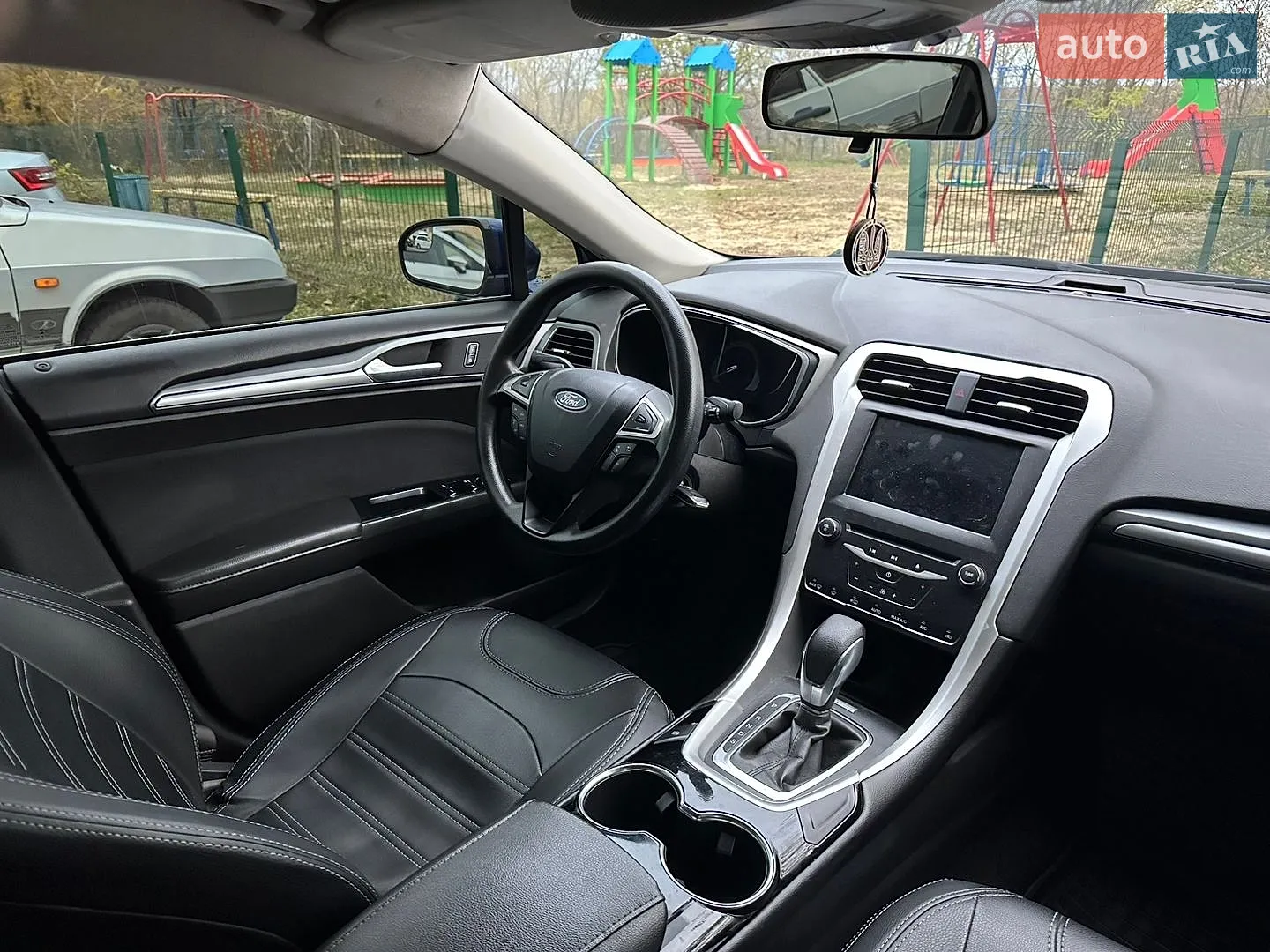 2013 Ford Fusion - мініатюра 11