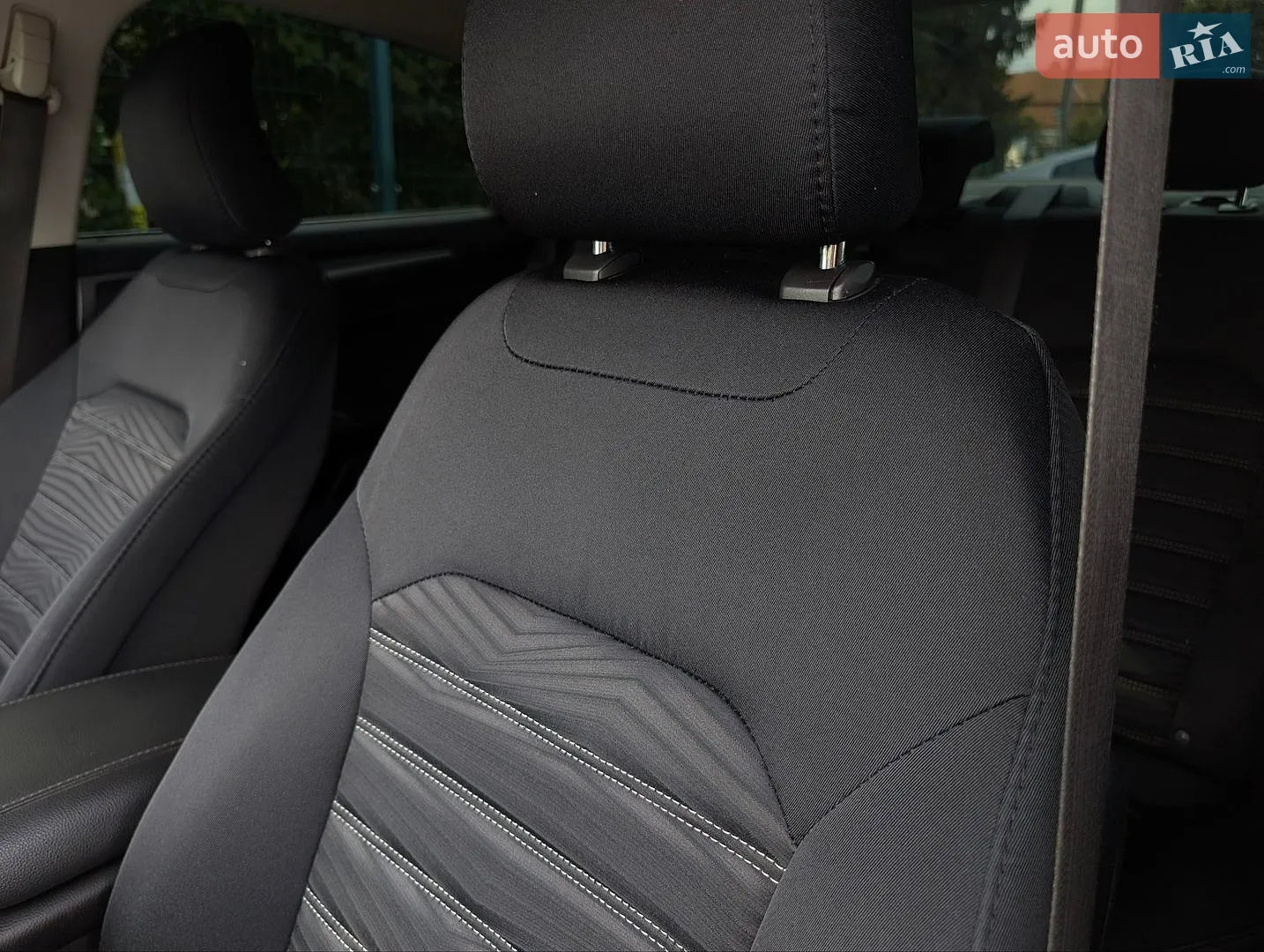2016 Ford Fusion - мініатюра 26