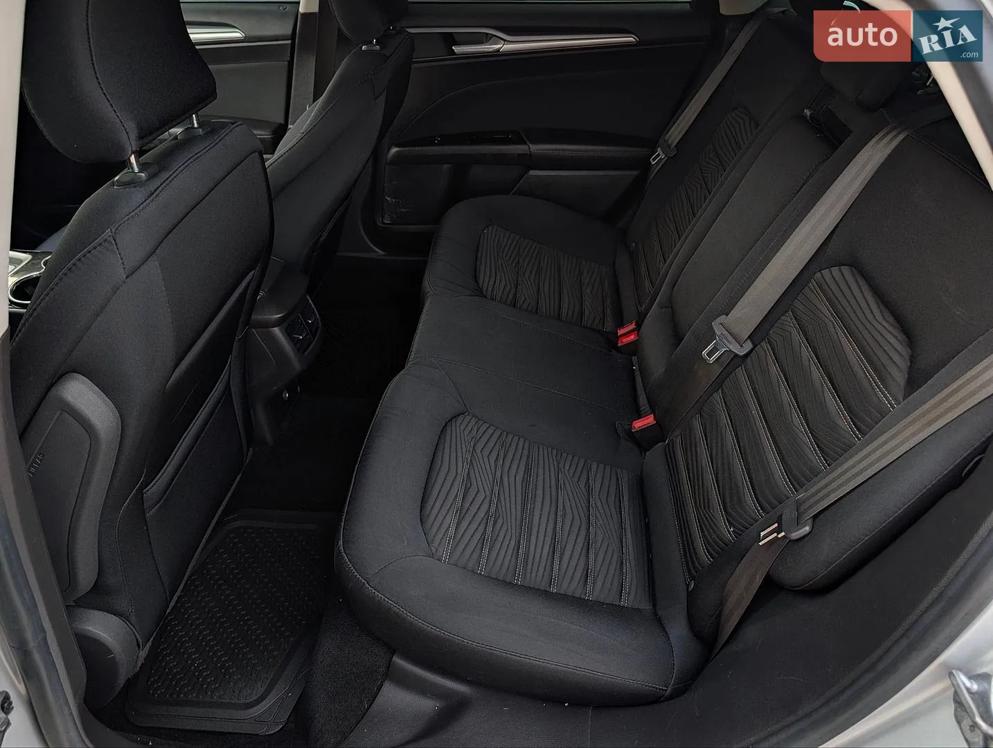 2016 Ford Fusion - мініатюра 41