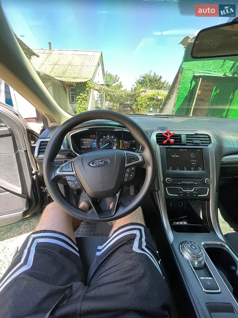 2017 Ford Fusion - мініатюра 12