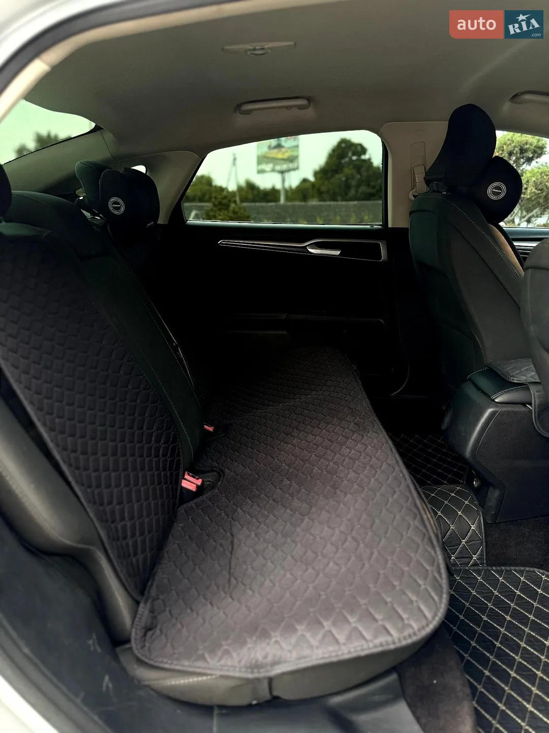 2016 Ford Fusion - мініатюра 40