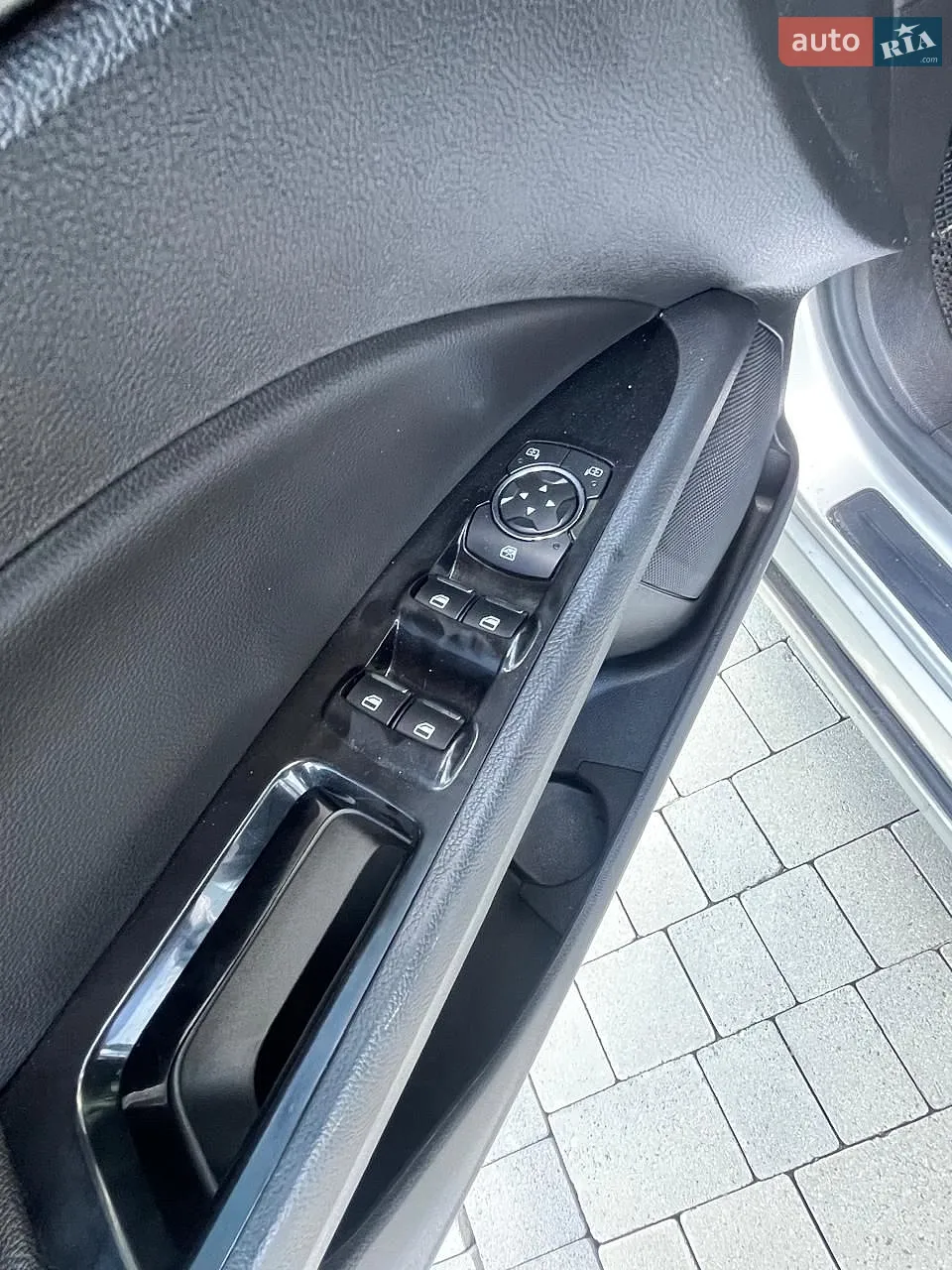 2013 Ford Fusion - мініатюра 25