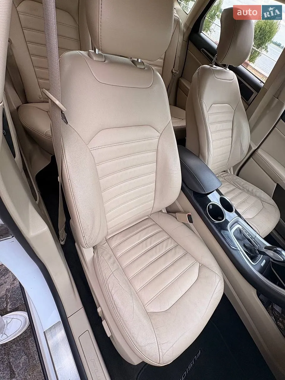 2012 Ford Fusion - мініатюра 13