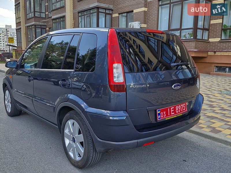 Хэтчбек Ford Fusion 2007 в Чернигове