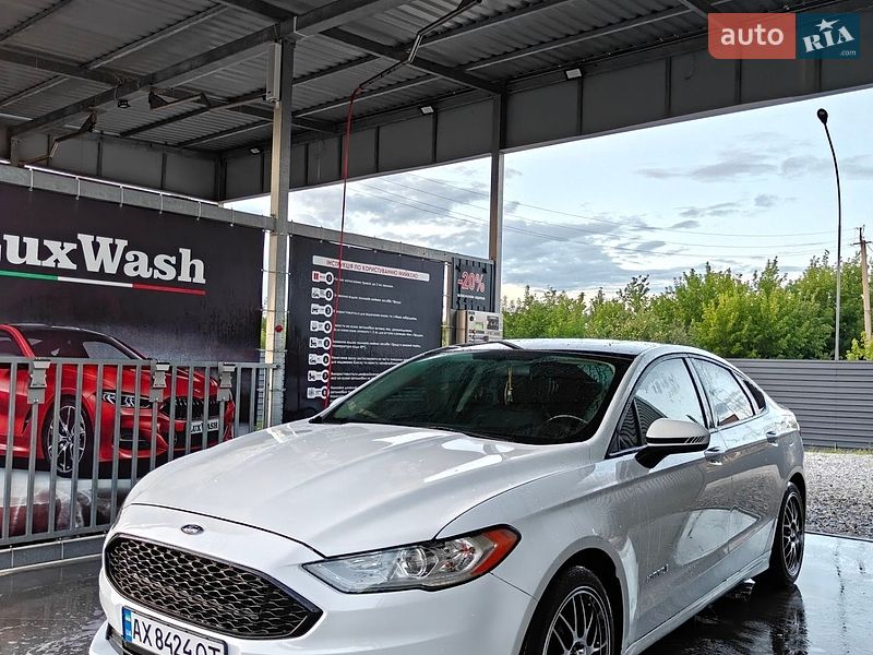 Седан Ford Fusion 2016 в Харькове фото 19 Седан Ford Fusion 2016 в Харькове