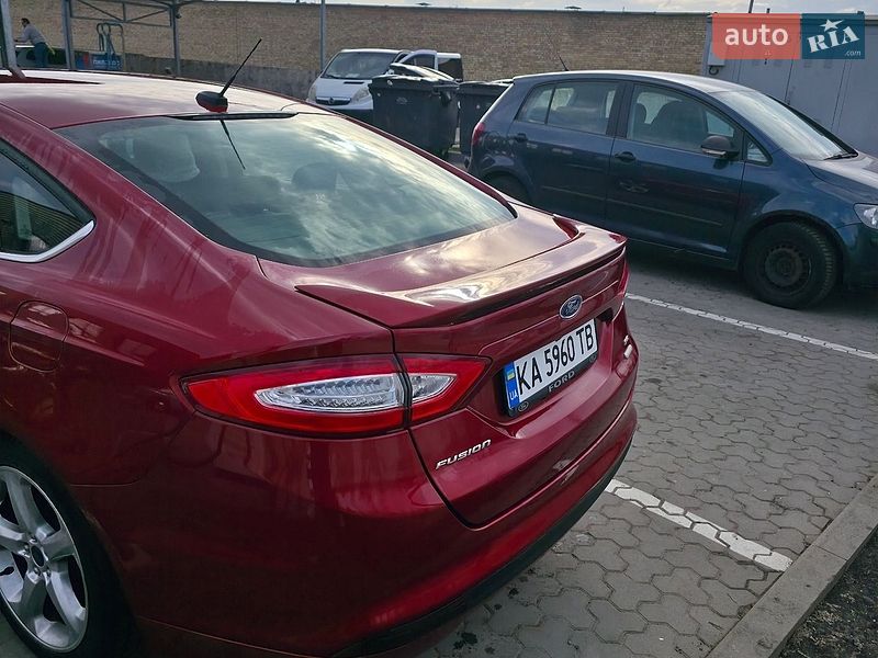 Седан Ford Fusion 2016 в Киеве