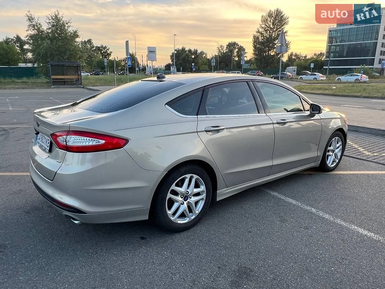 2015 Ford Fusion - мініатюра 18