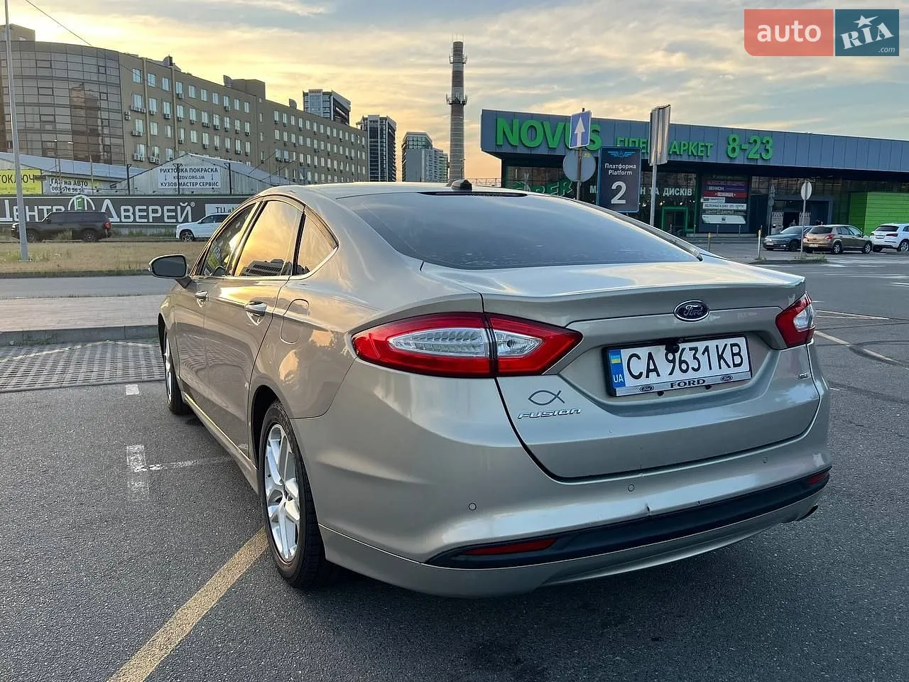 2015 Ford Fusion - мініатюра 19