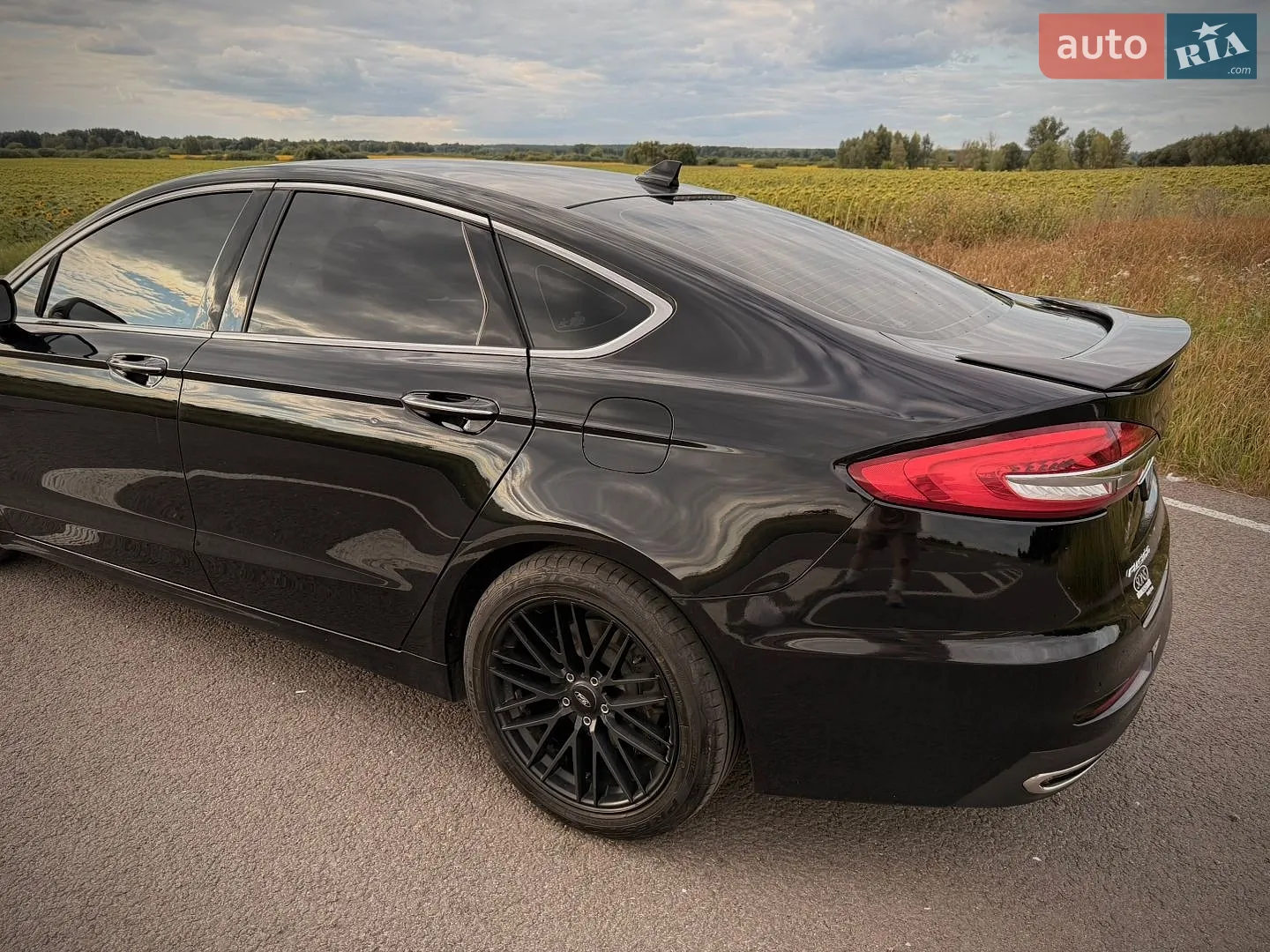 2019 Ford Fusion - мініатюра 23