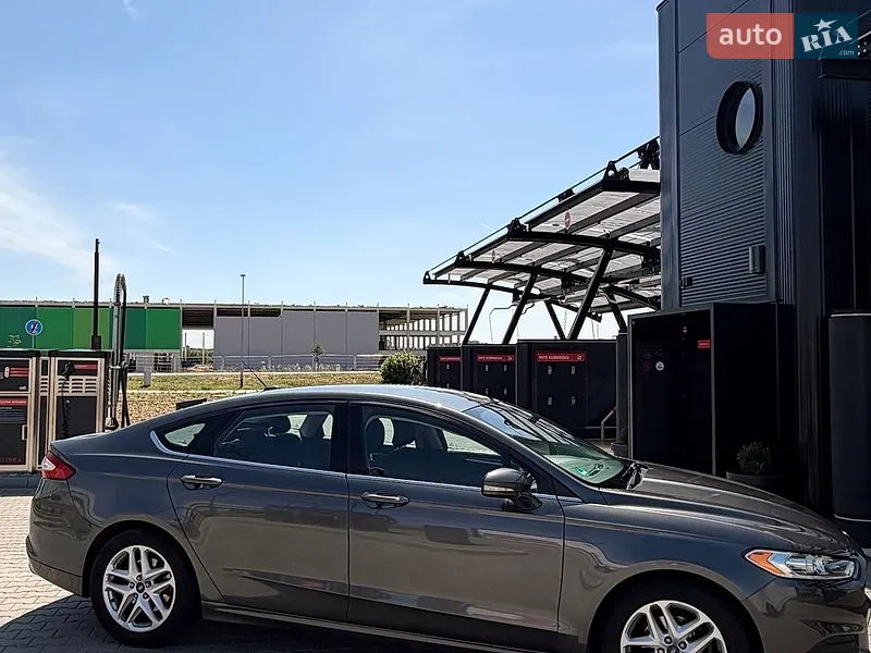 Ford Fusion 2015