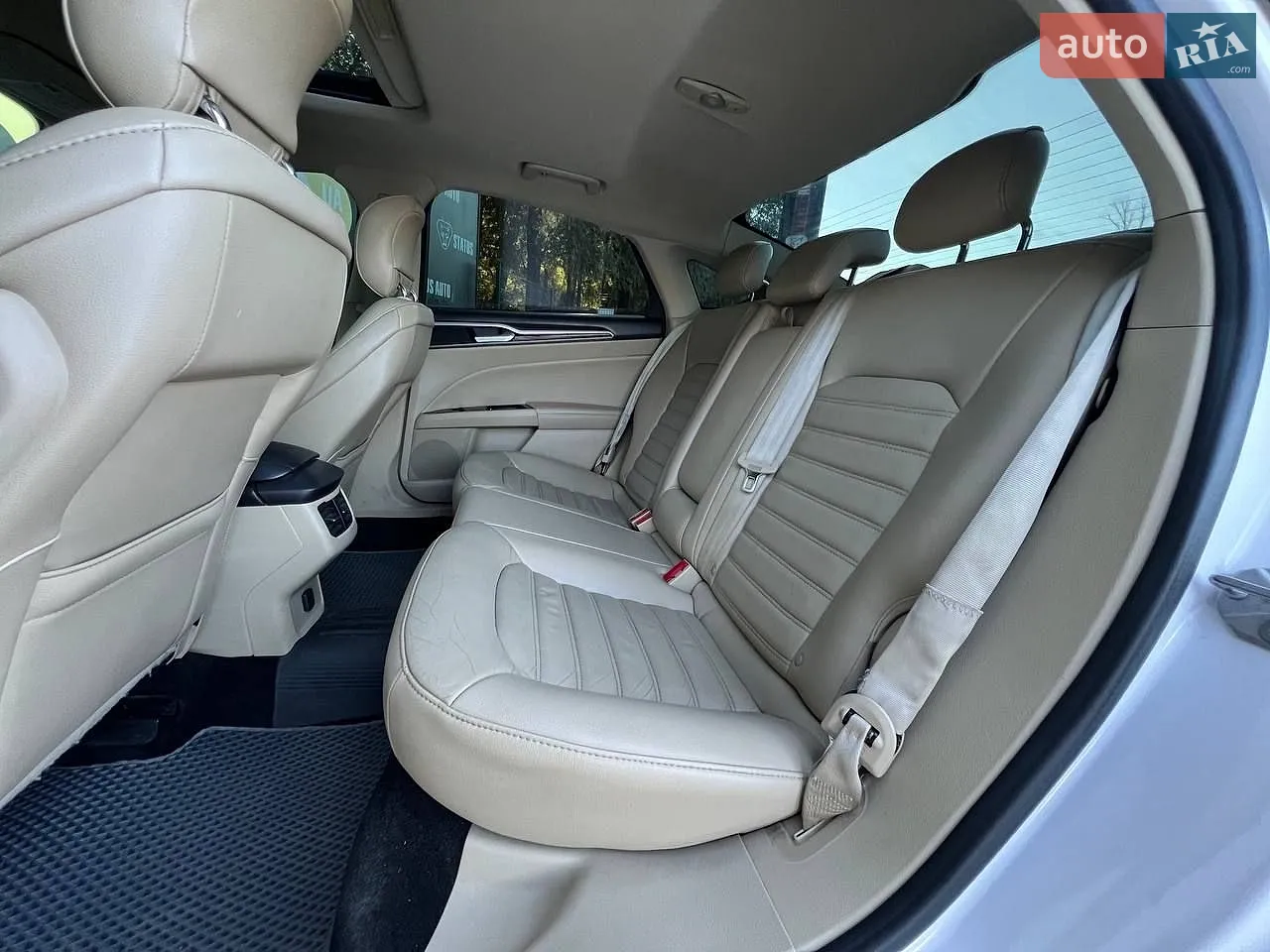 2014 Ford Fusion - мініатюра 31