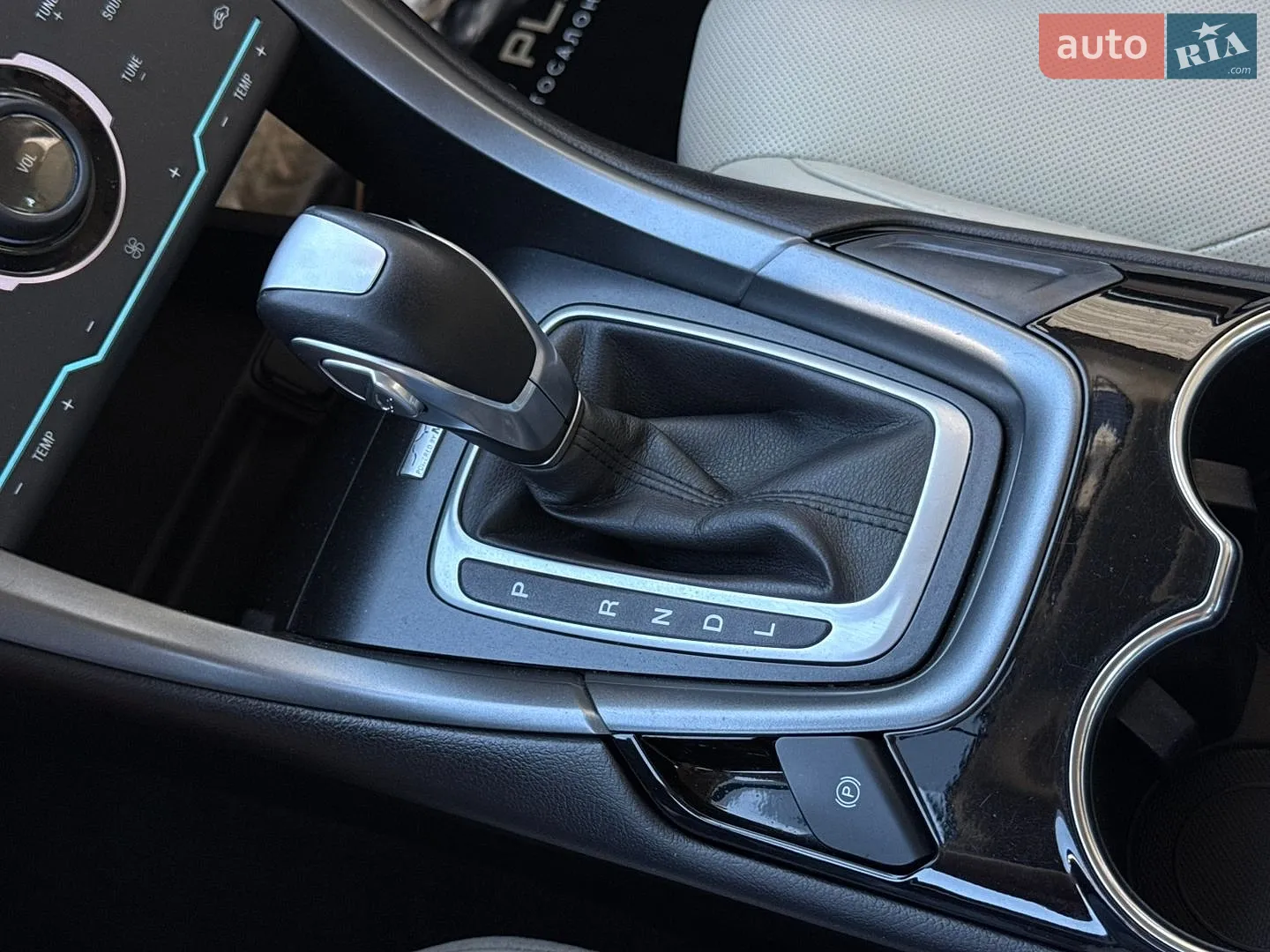 2013 Ford Fusion - мініатюра 33