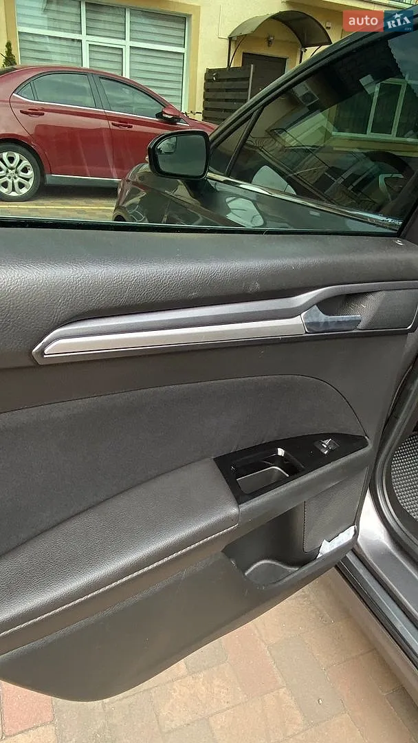 2014 Ford Fusion - мініатюра 27