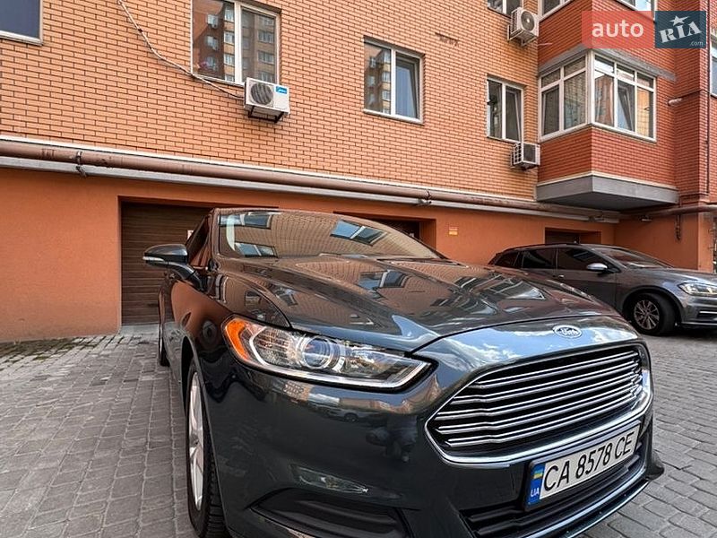 Седан Ford Fusion 2014 в Днепре