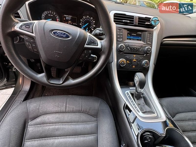 Седан Ford Fusion 2014 в Днепре