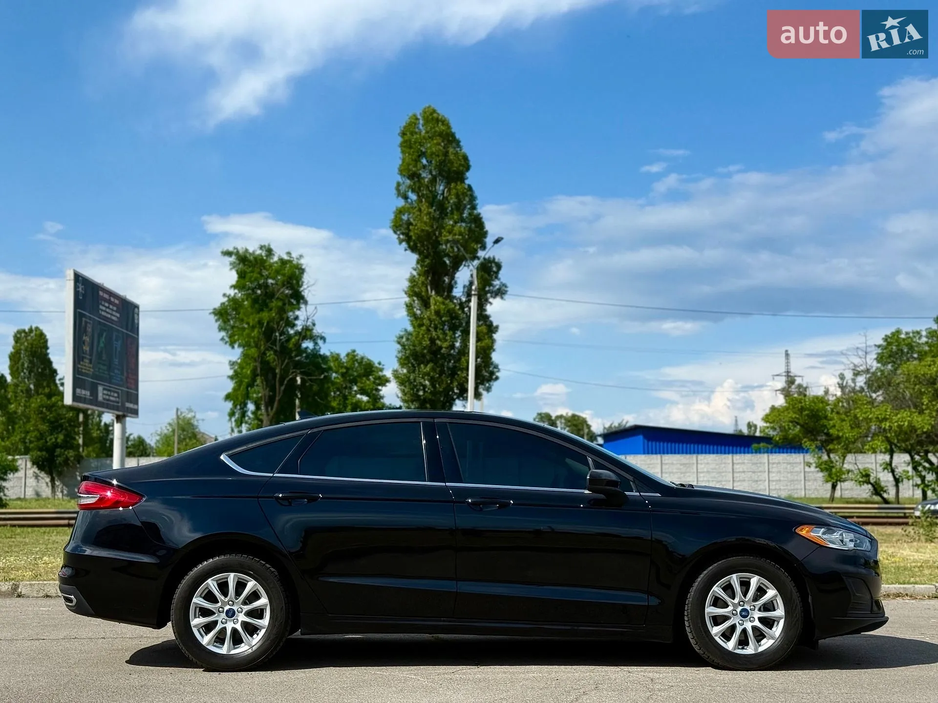 2020 Ford Fusion - мініатюра 17