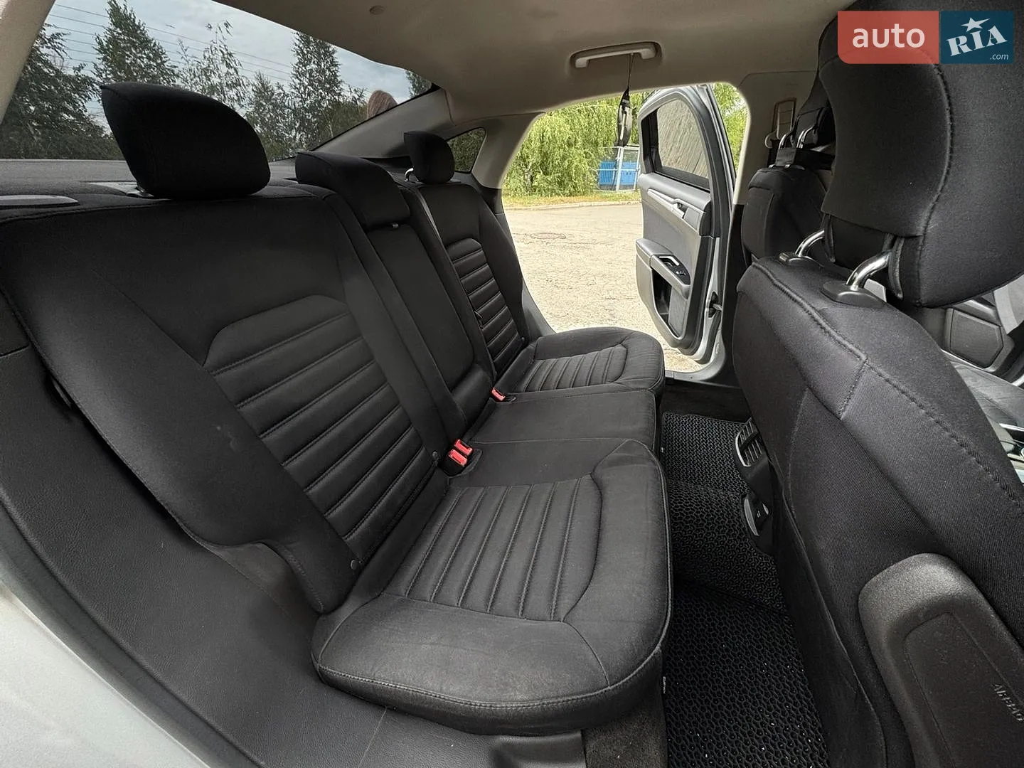 2013 Ford Fusion - мініатюра 16