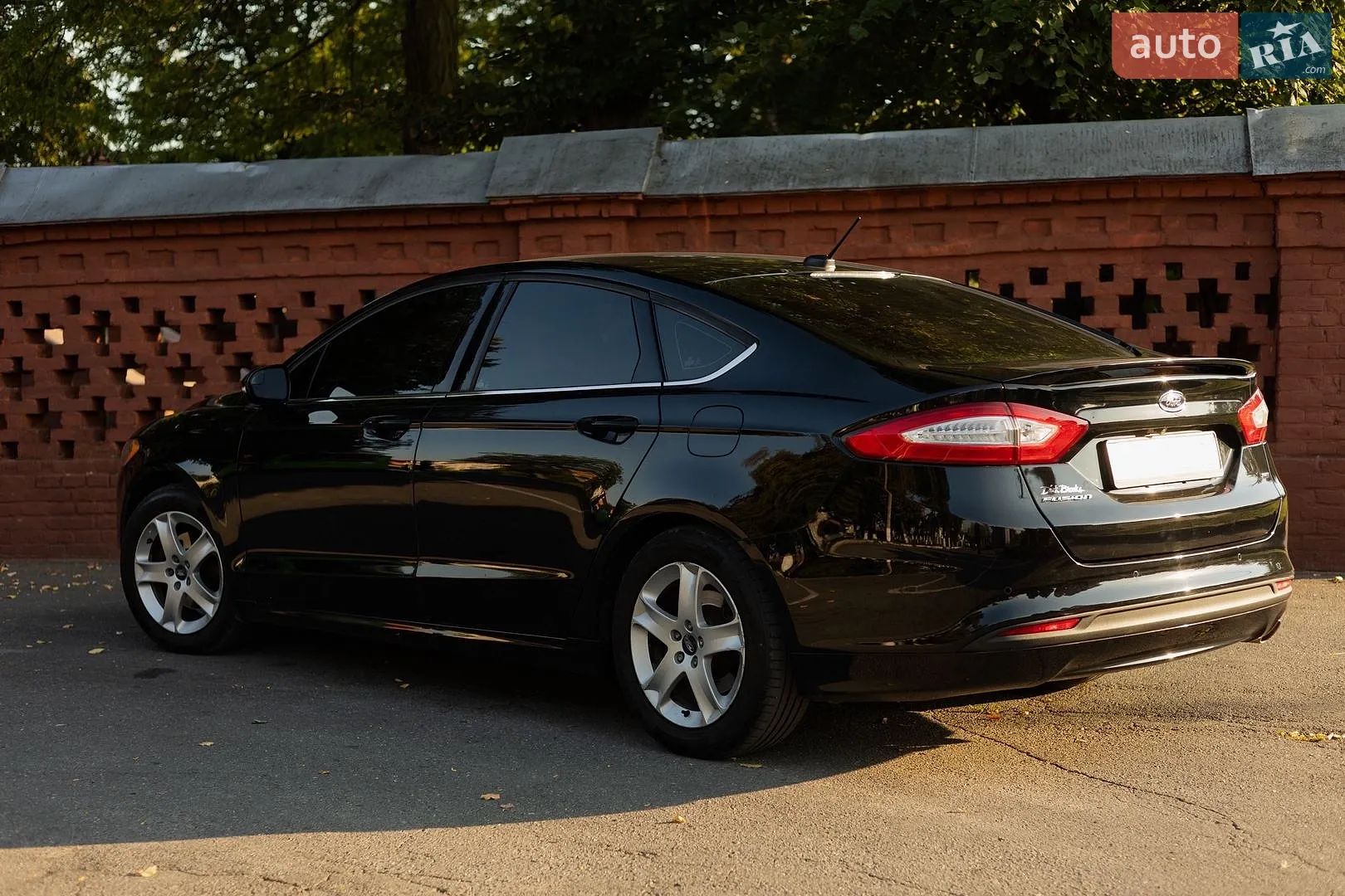 2016 Ford Fusion - мініатюра 9
