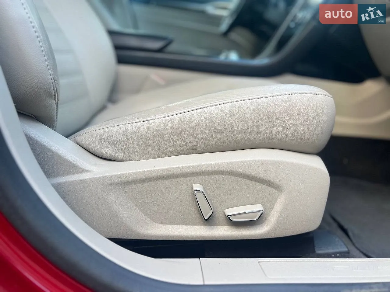2017 Ford Fusion - мініатюра 20