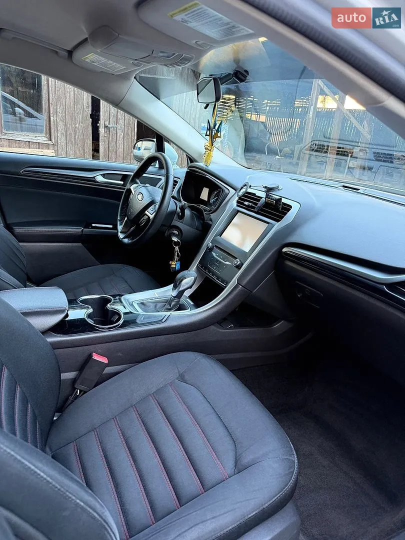 2013 Ford Fusion - мініатюра 26