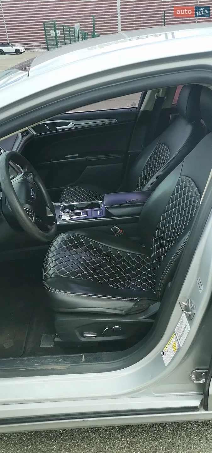 2017 Ford Fusion - мініатюра 11