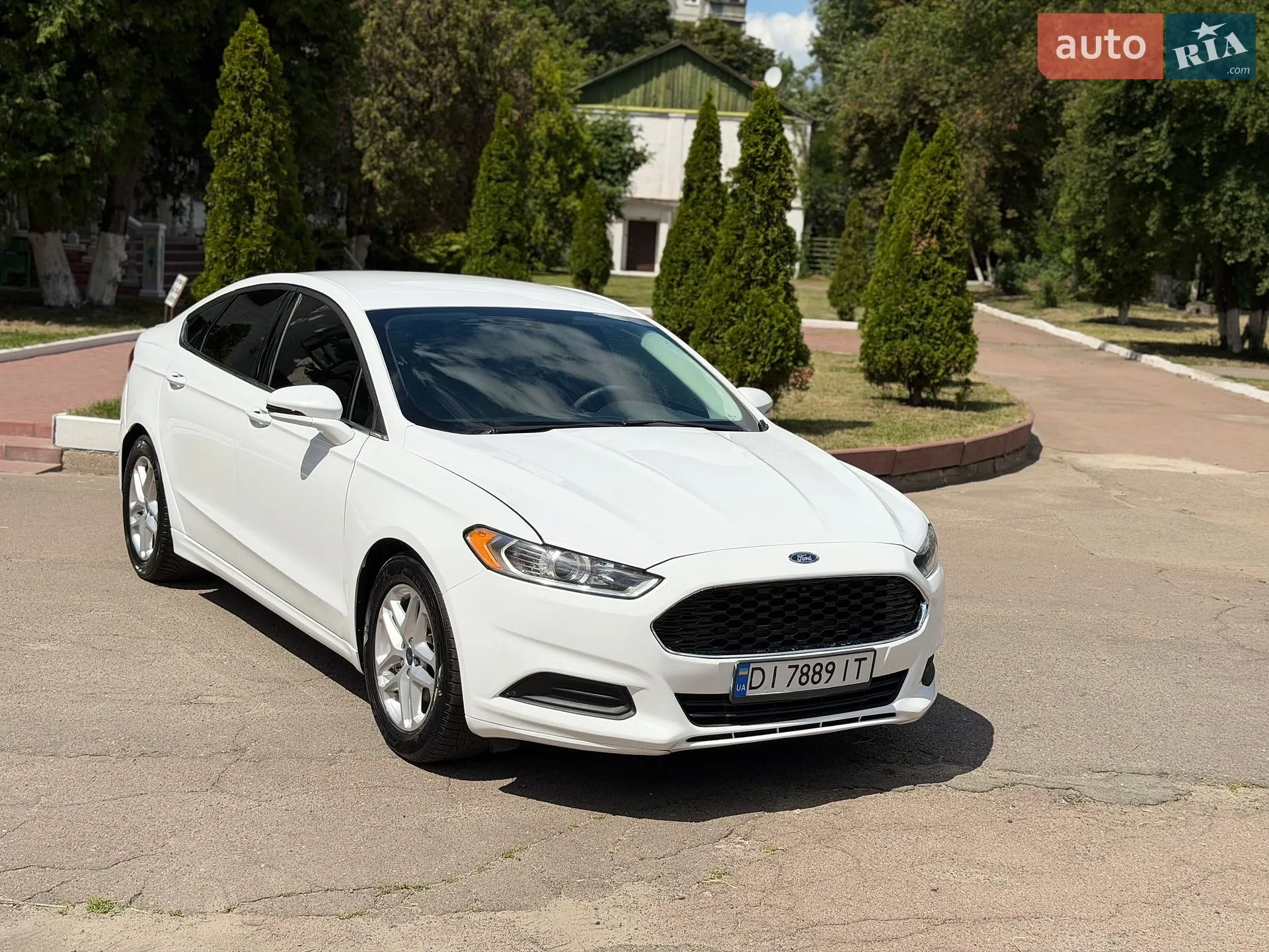 2015 Ford Fusion - мініатюра 15
