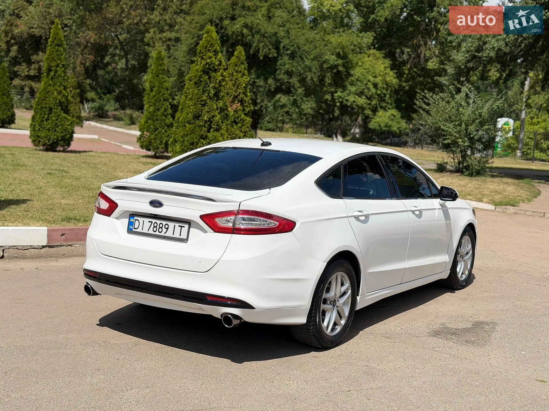 2015 Ford Fusion - мініатюра 6