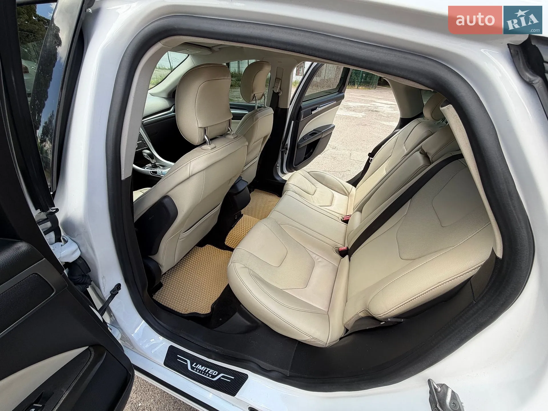 2015 Ford Fusion - мініатюра 35