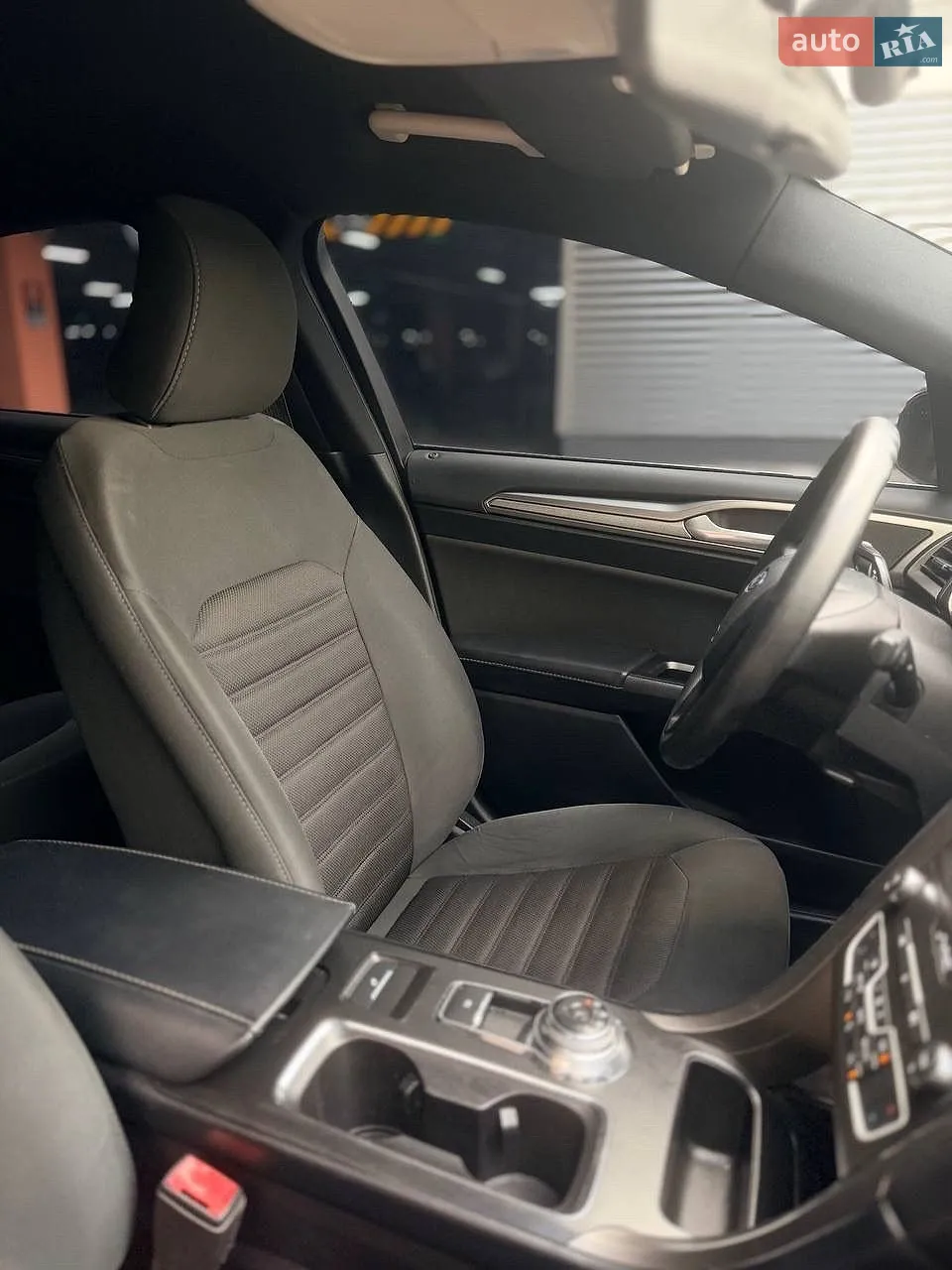 2016 Ford Fusion - мініатюра 14