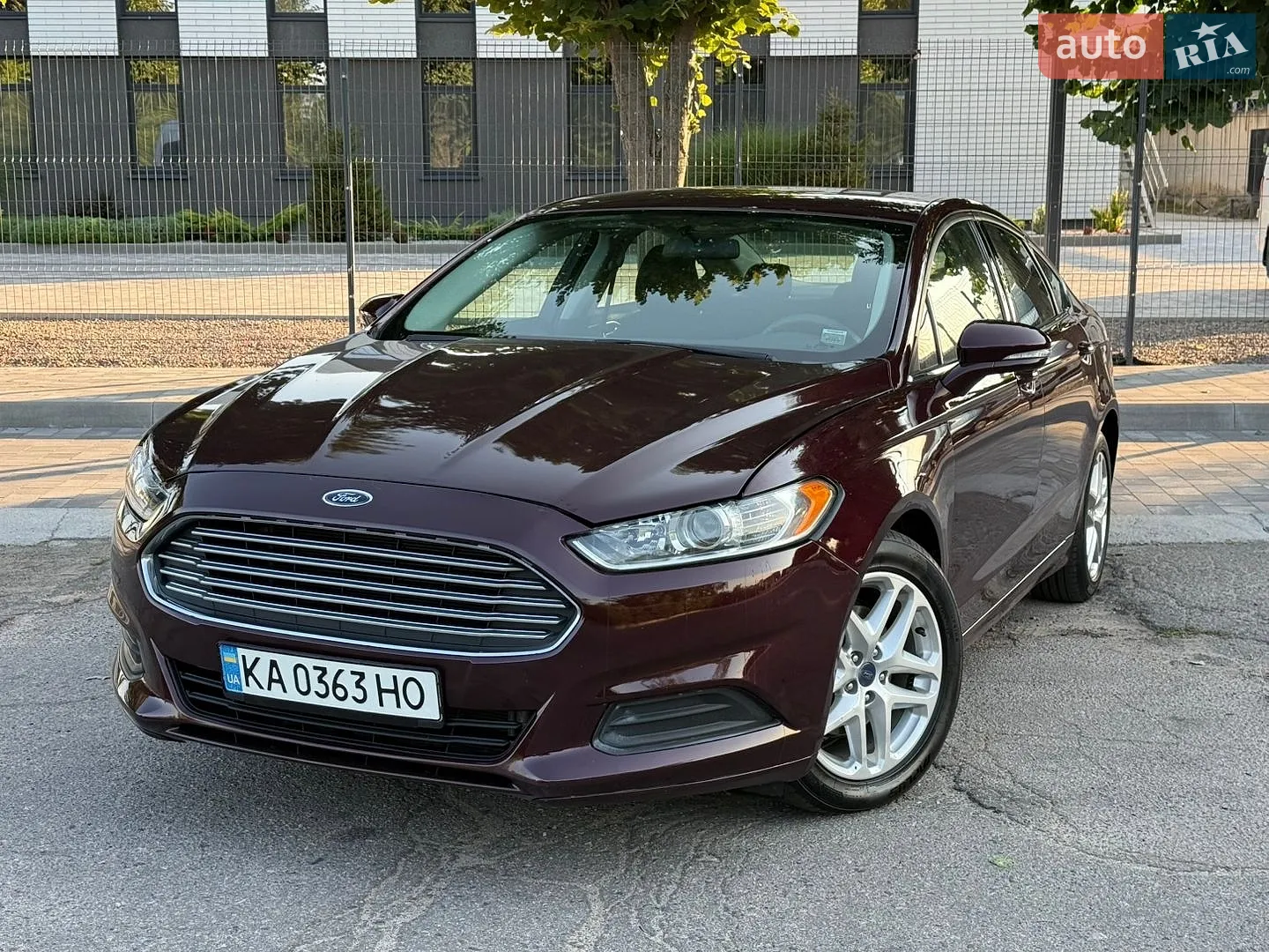 2012 Ford Fusion - мініатюра 3