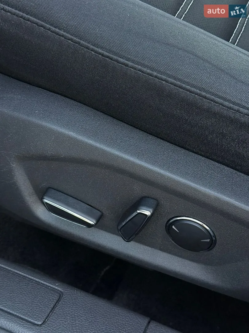 2012 Ford Fusion - мініатюра 15