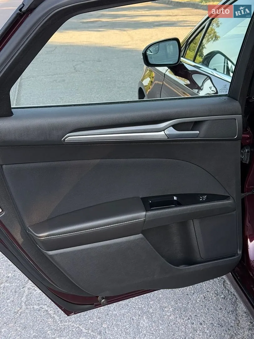 2012 Ford Fusion - мініатюра 18