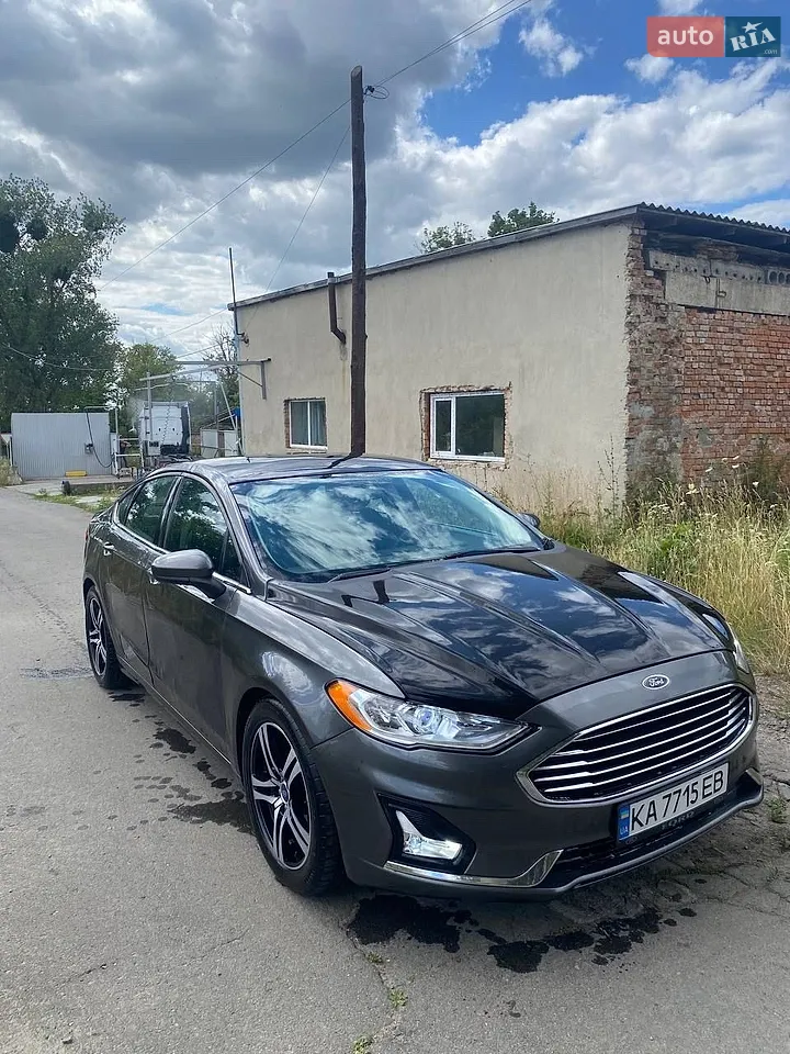 2017 Ford Fusion - мініатюра 19