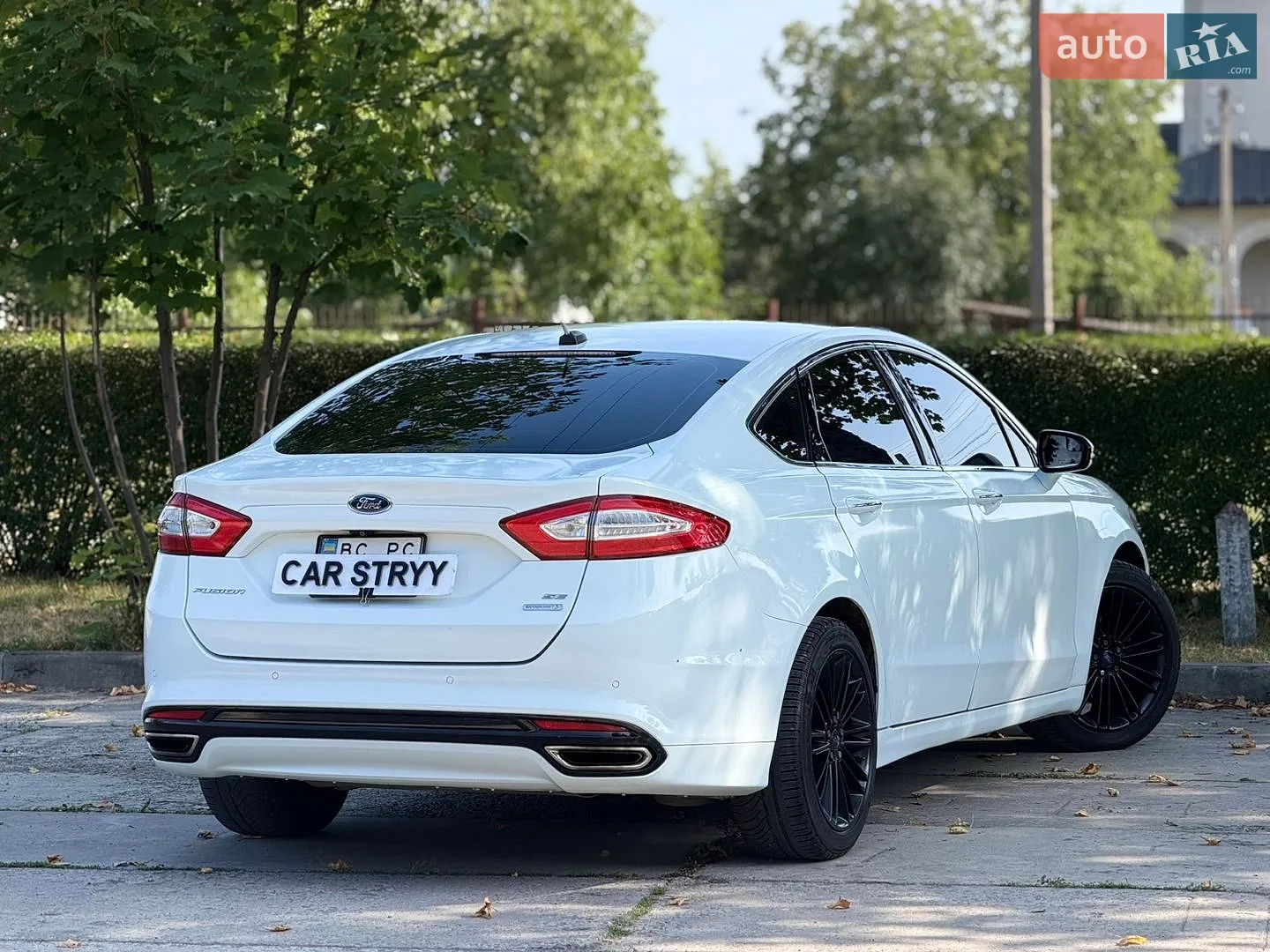 2016 Ford Fusion - мініатюра 21