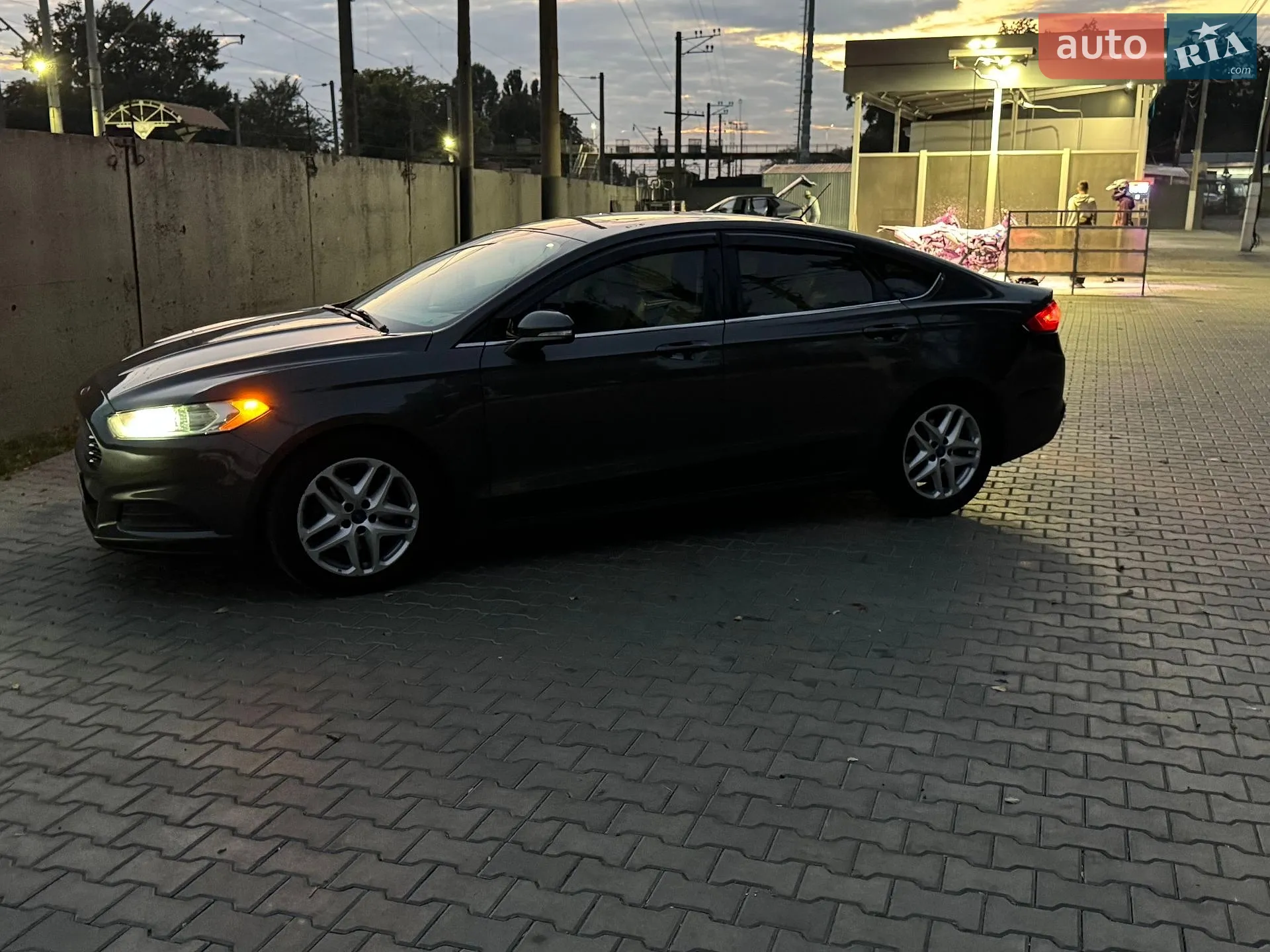 2014 Ford Fusion - мініатюра 14