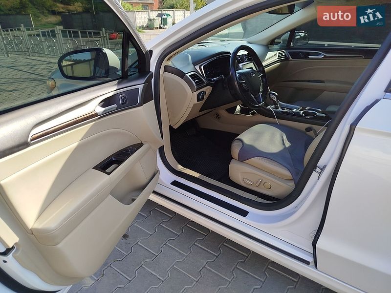 Седан Ford Fusion 2013 в Могилев-Подольске