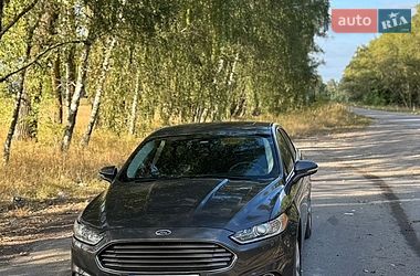 Седан Ford Fusion 2015 в Шостці