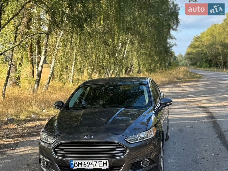 Седан Ford Fusion 2015 в Шостці