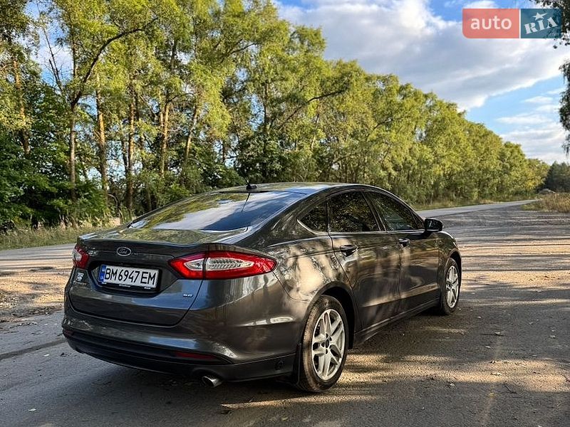 Седан Ford Fusion 2015 в Шостці