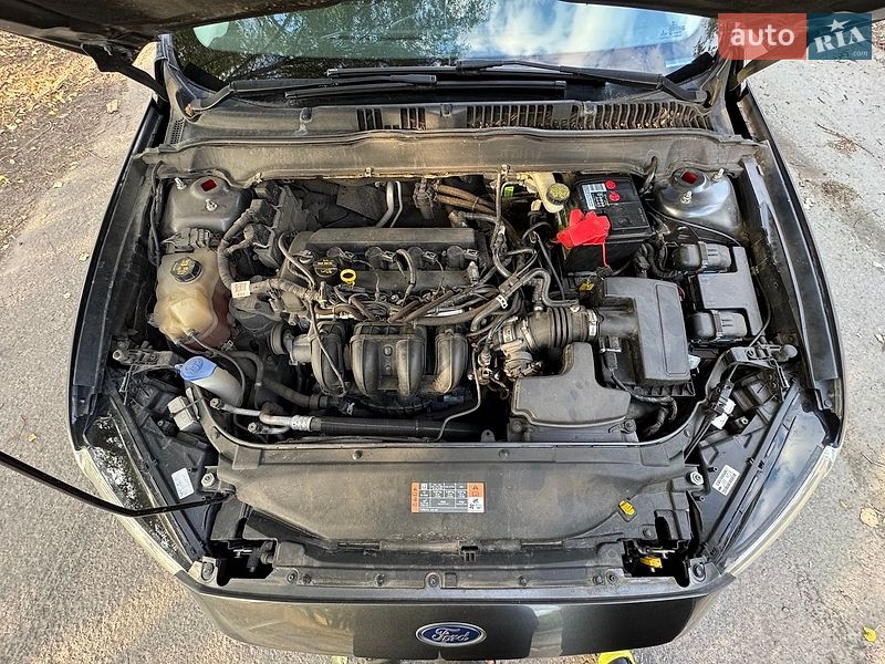 Седан Ford Fusion 2015 в Шостці