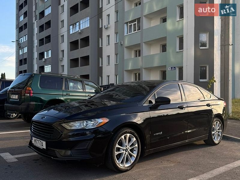 Ford Fusion 2019