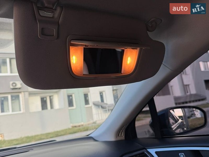 Седан Ford Fusion 2019 в Харкові