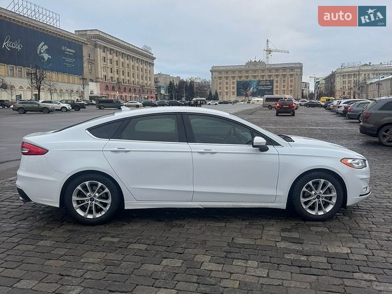 Седан Ford Fusion 2019 в Харькове фото 5 Седан Ford Fusion 2019 в Харькове