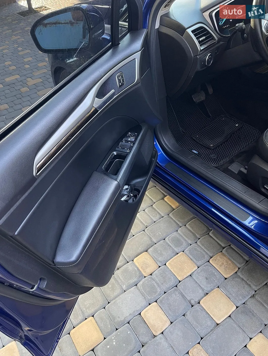 2013 Ford Fusion - мініатюра 22