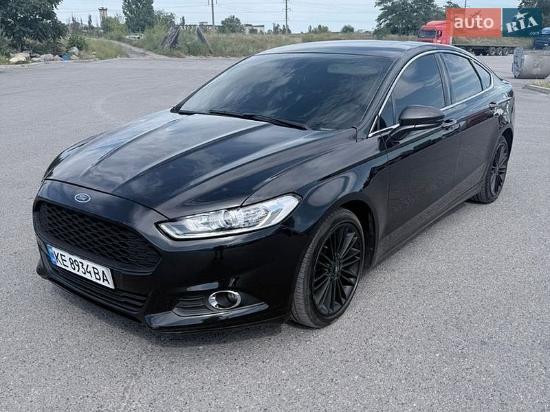 Седан Ford Fusion 2015 в Днепре