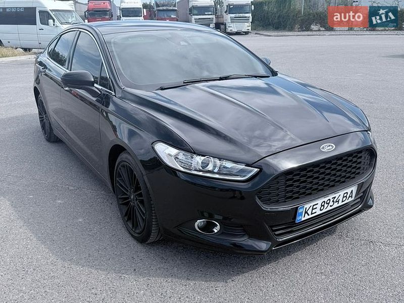 Седан Ford Fusion 2015 в Днепре