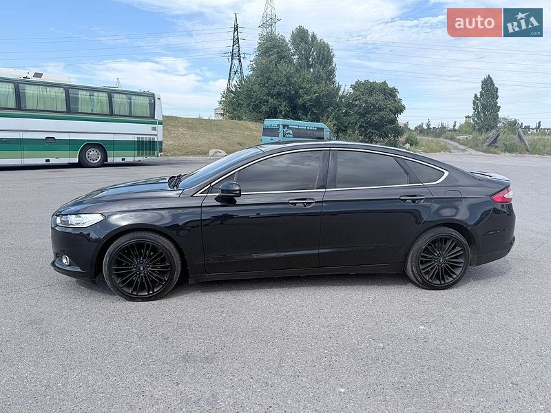 Седан Ford Fusion 2015 в Днепре